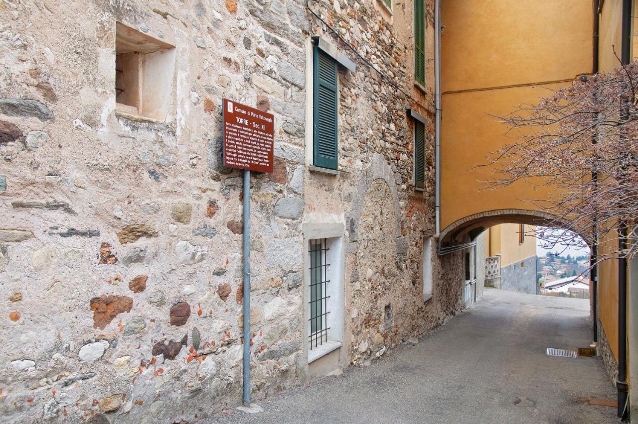 Apartmán La Vecchia Torre Porto Valtravaglia Exteriér fotografie