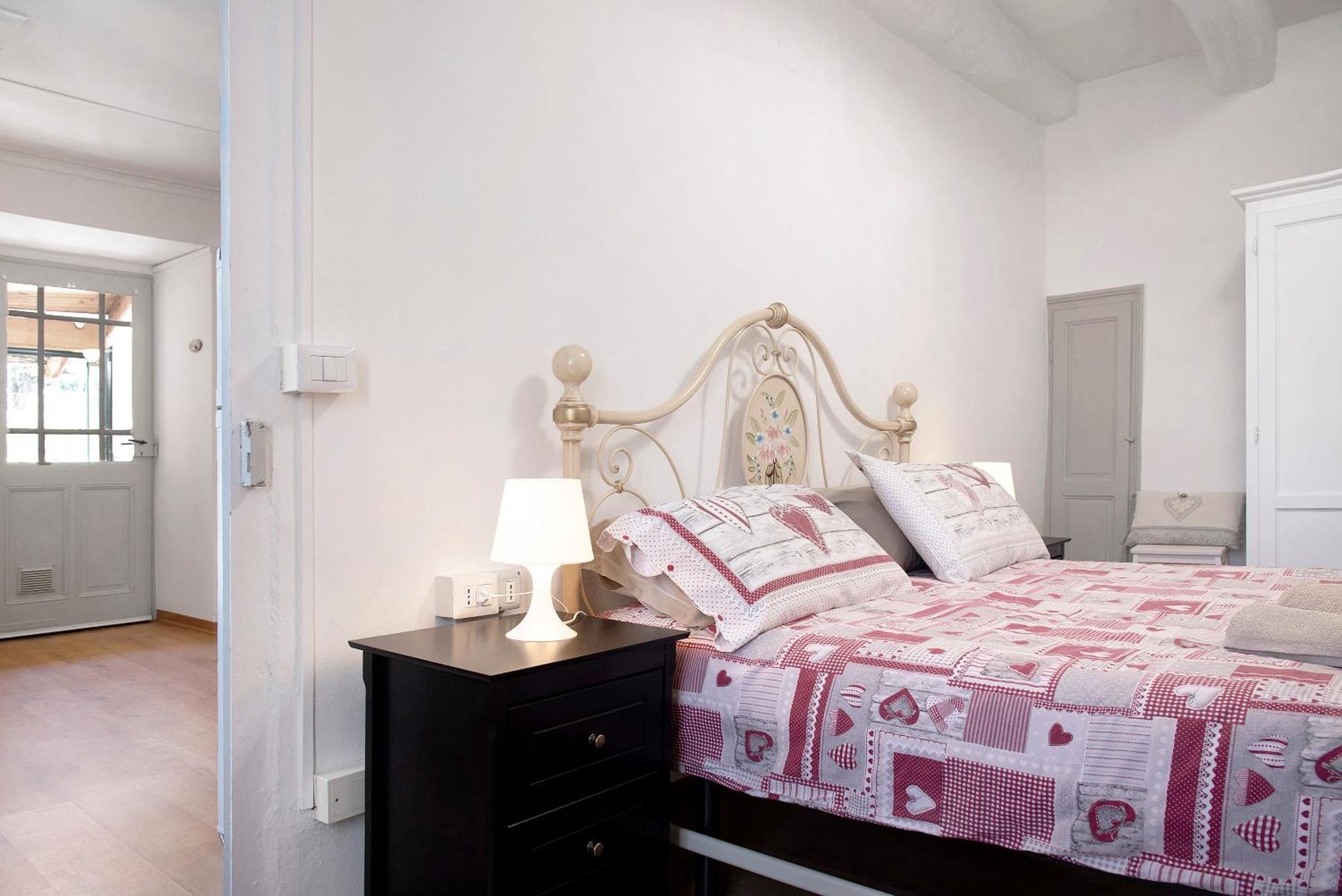 Apartmán La Vecchia Torre Porto Valtravaglia Exteriér fotografie